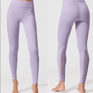 Carbon 38 Macrame Purple Lilac Leggings With Ankle Design